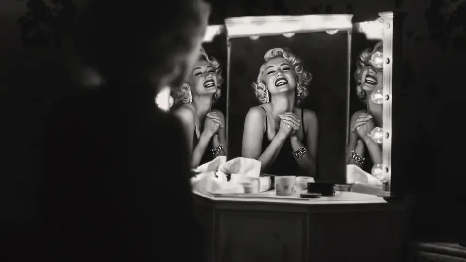 Câu Chuyện Khác Về Marilyn Full