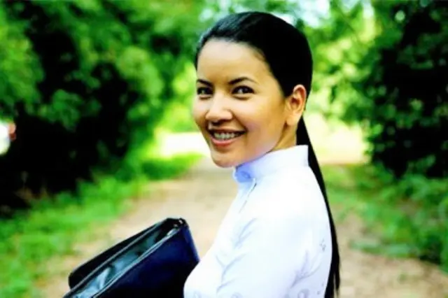 Mùi Ngò Gai (Phần 1) 9