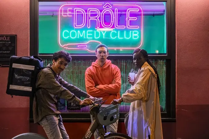 Tiếng Cười Paris 1