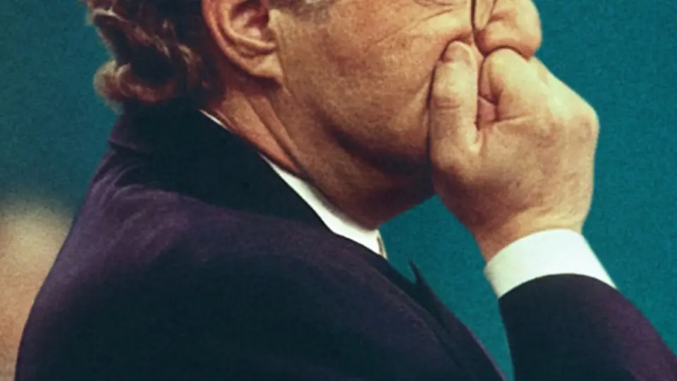 Jerry Springer: Đấm Đá, Camera, Diễn 01