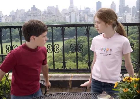Little Manhattan Full