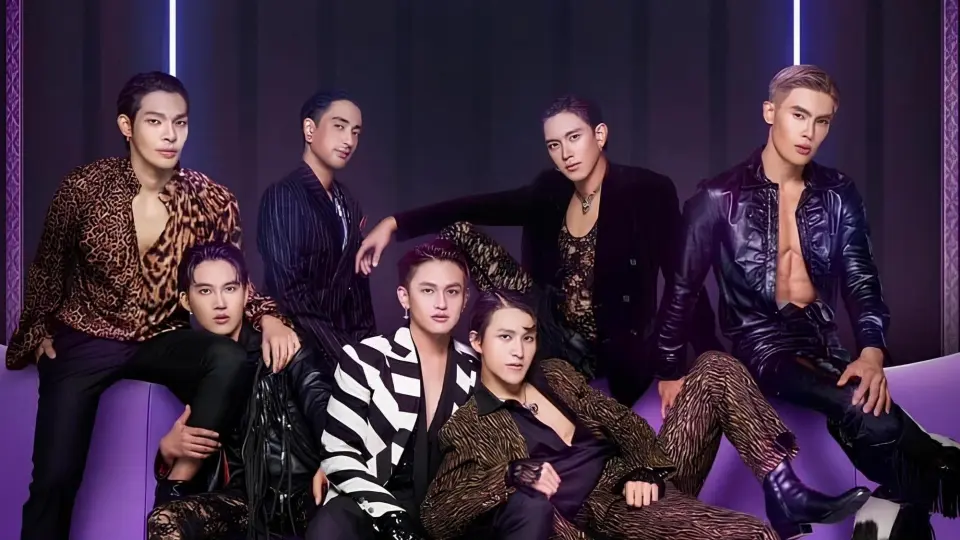 Deep Night: Đêm Nay Chỉ Có Chúng Ta 1