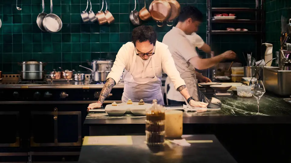 Đấu Trường Ẩm Thực: Hành Trình Vươn Tới Sao Michelin 1