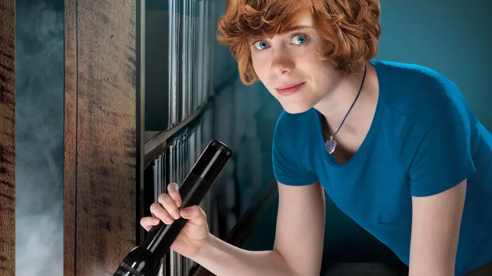 Nancy Drew Và Cầu Thang Bí Mật Full